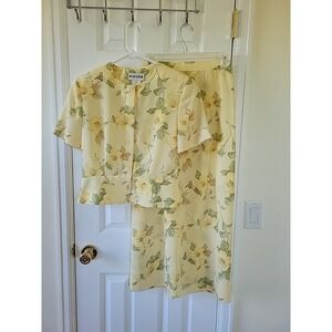 Joan Leslie Skirt Set Size 6 Yellow Floral Short Sleeve A Line Maxi Vintage